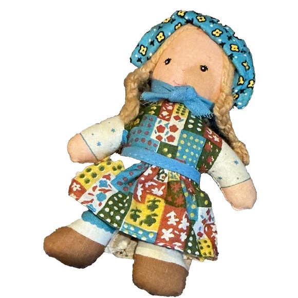 Vintage Original Holly Hobbie 5 Inch Cloth Fabric Rag Doll American Greetings - Picture 1 of 3